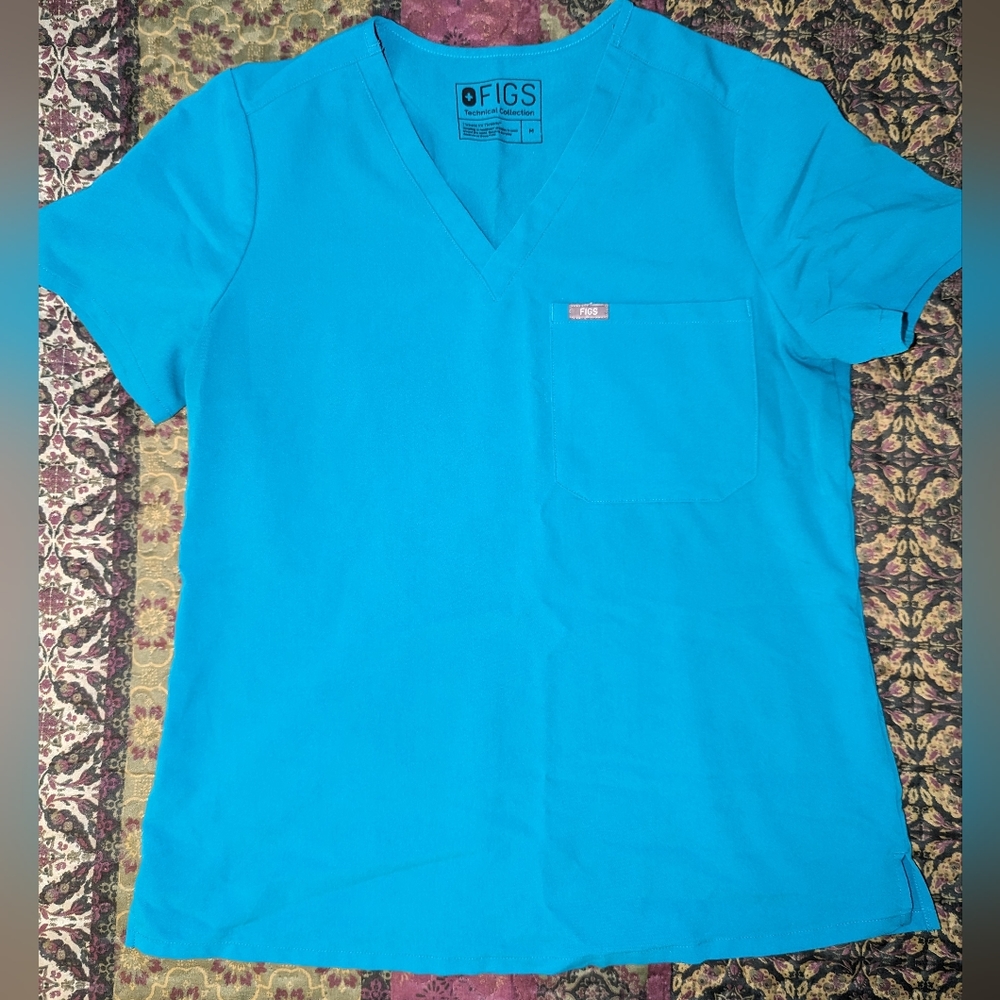 Women's FIGS scrubs set